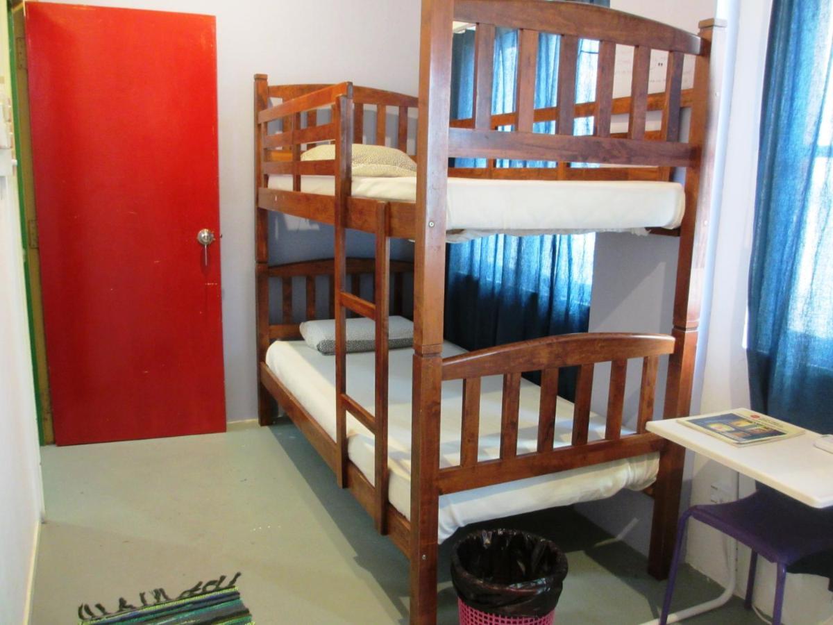 Sandakan Backpackers Hostel Dış mekan fotoğraf