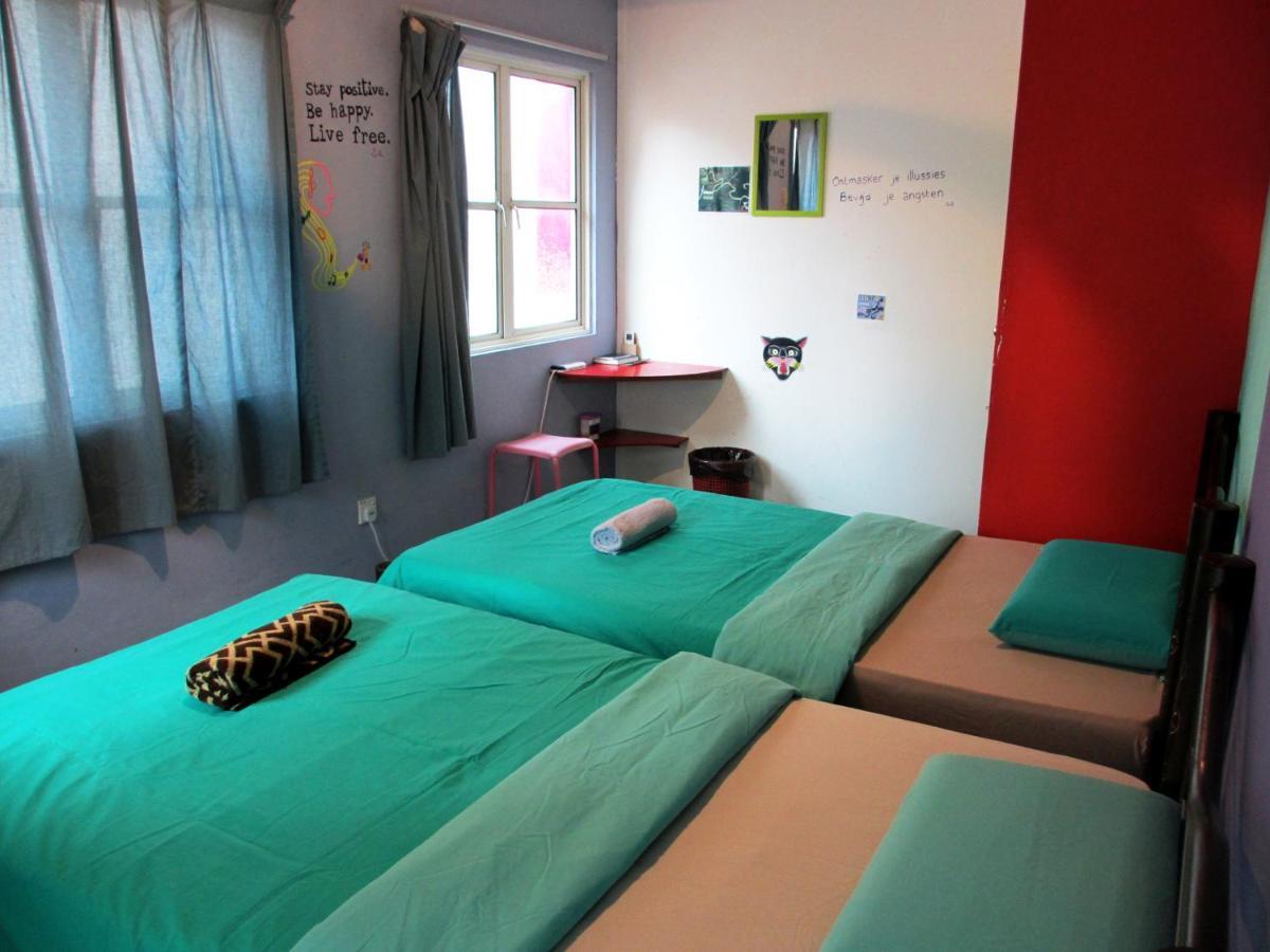 Sandakan Backpackers Hostel Dış mekan fotoğraf